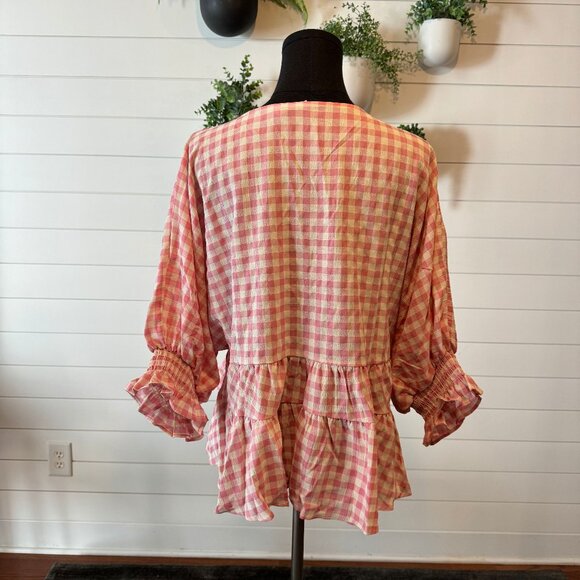 ASOS V neck White & Pink checkered blouse 10 - Picture 3 of 4
